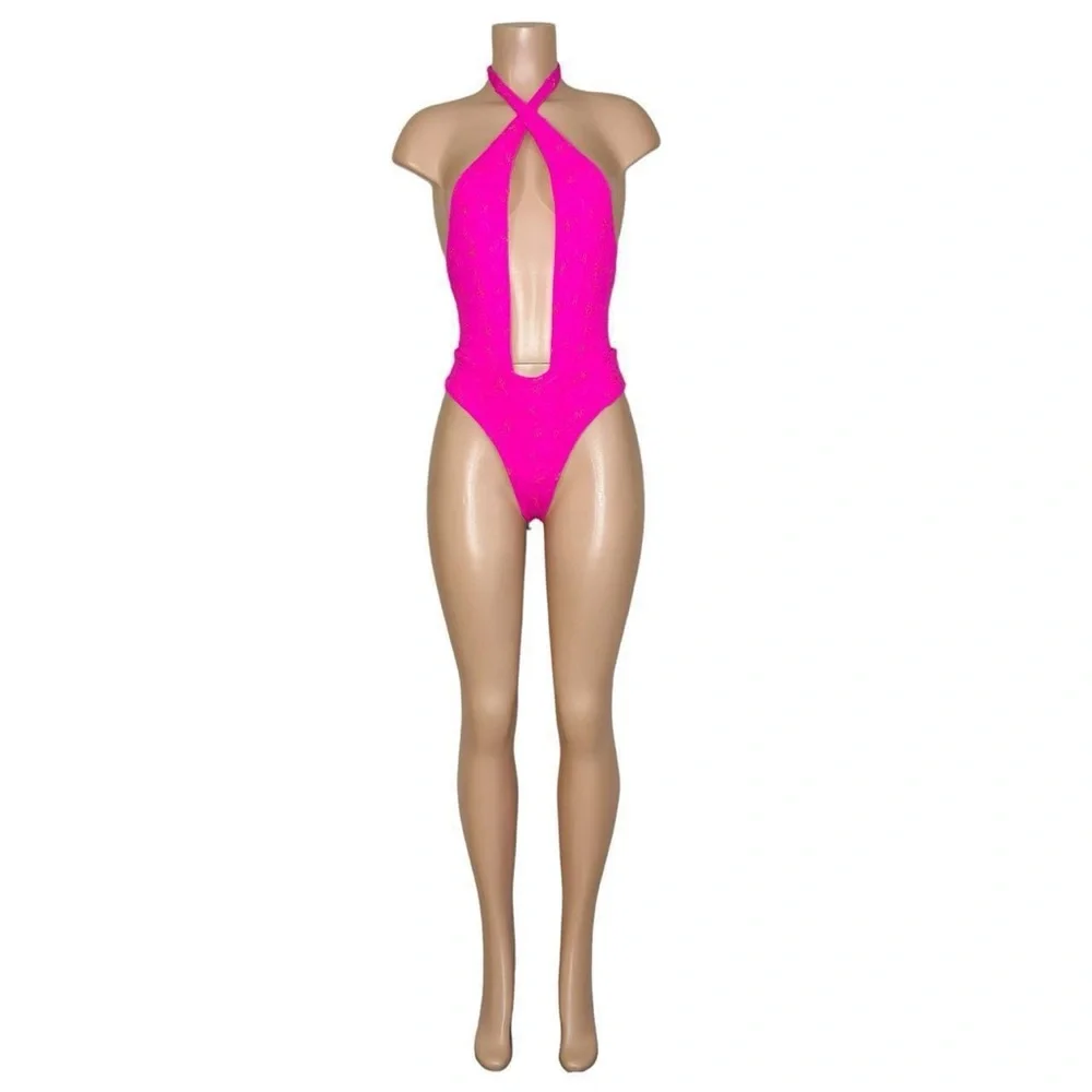 FRANKIES BIKINIS Roma Eyelet One Piece Swim, Magenta, XS